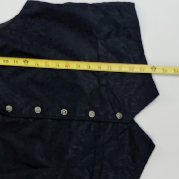 WAH MAKER Frontier Men's Black Single Breasted Tooled Silk Vest Size Large - Picture 10 of 11